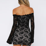 Liv | Robe Mini en Dentelle à Épaules Dégagées