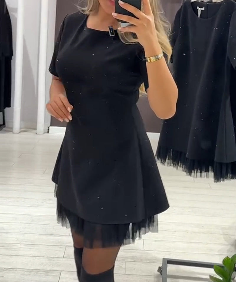 Camille™ – Mini-robe élégante au confort scintillant